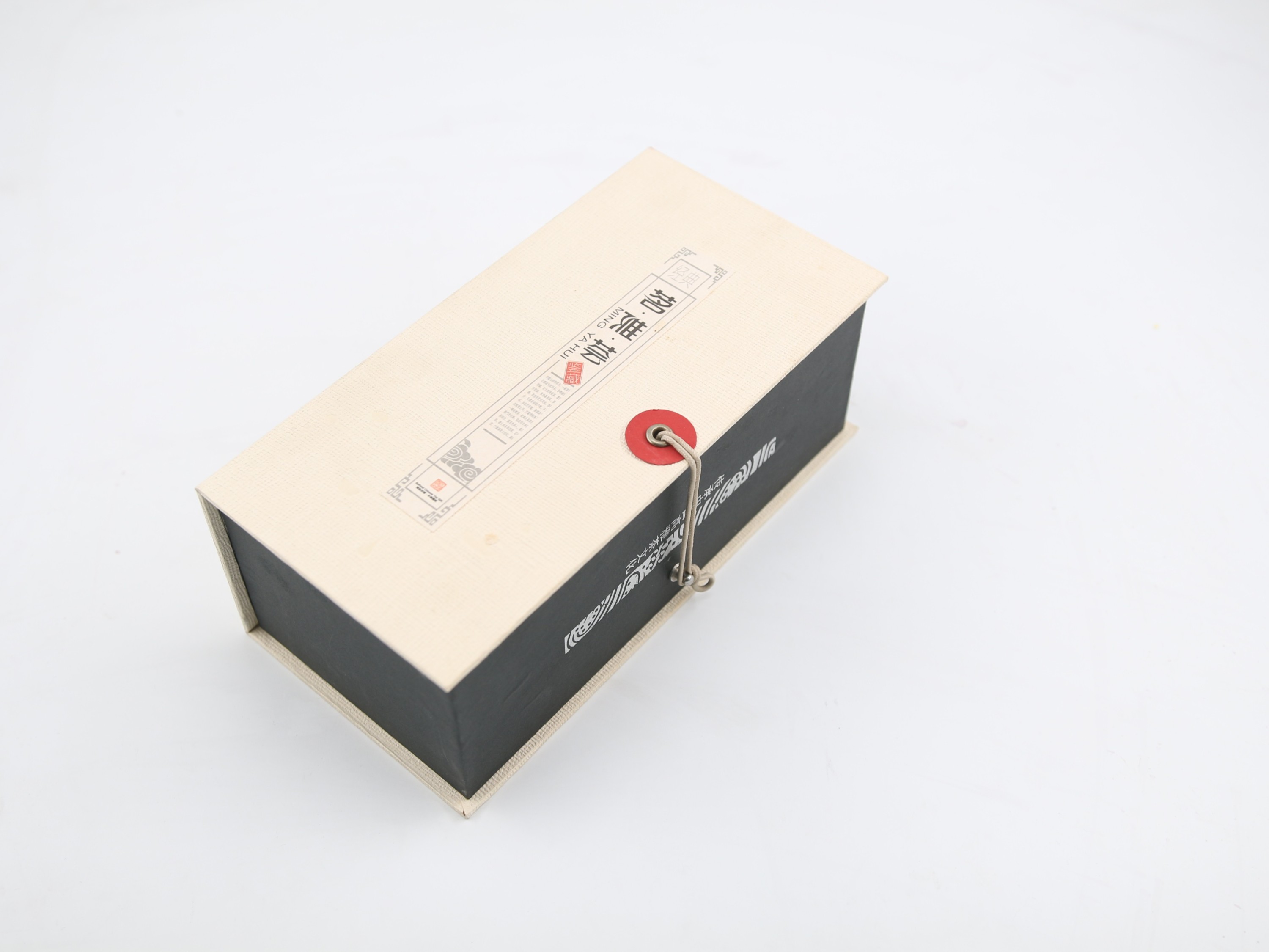 茶葉禮盒定制為什么首選紙質(zhì)包裝？